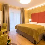 Hotell Parkhotel Gueldene Berge Weißenfels