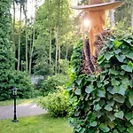 Parkhotel Gueldene Berge Weißenfels