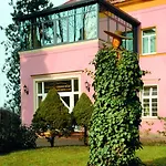 Hotell Parkhotel Gueldene Berge Weißenfels