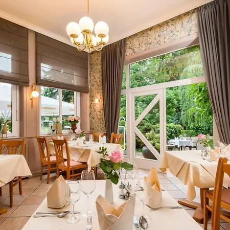 Parkhotel Gueldene Berge Hotel 4*