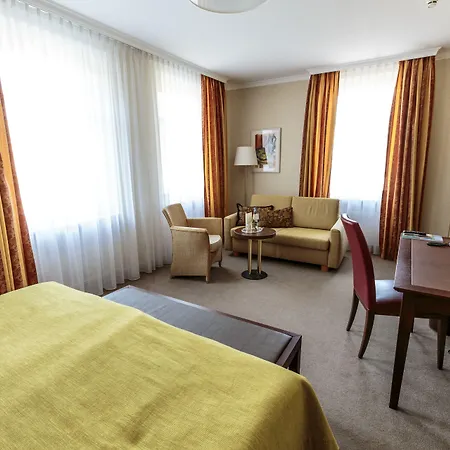 Parkhotel Gueldene Berge Weissenfels