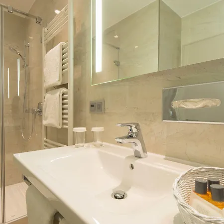 Hotel Parkhotel Guldene Berge Weißenfels