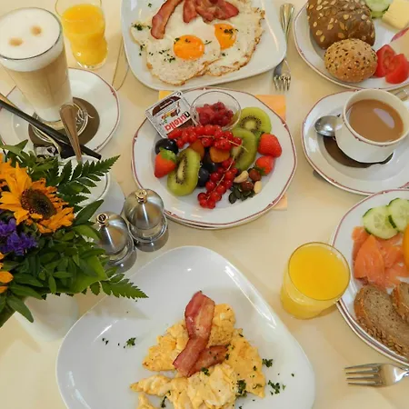 Parkhotel Gueldene Berge Hotel