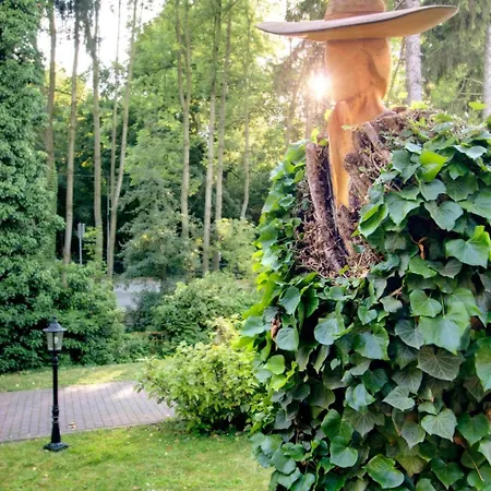 Parkhotel Guldene Berge Weißenfels