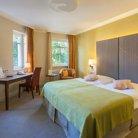 Parkhotel Guldene Berge Hotel Weißenfels