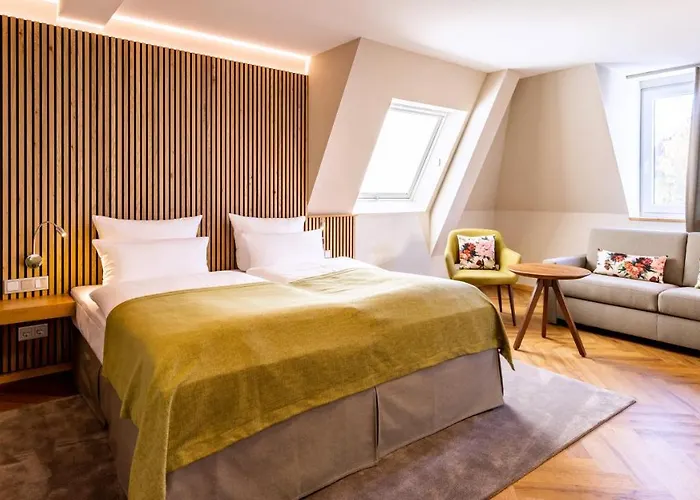 Отель Parkhotel Guldene Berge 4*