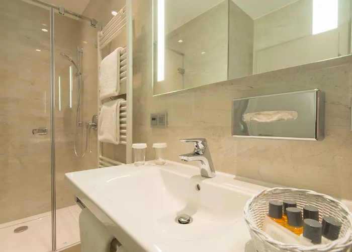 Hotel Parkhotel Gueldene Berge Weißenfels