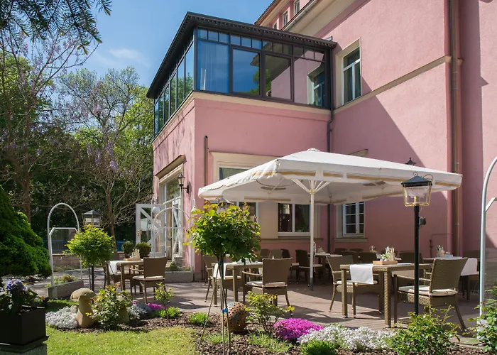 Отель Parkhotel Guldene Berge 4*