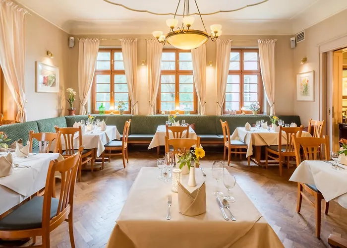 Parkhotel Güldene Berge Hotel 4*